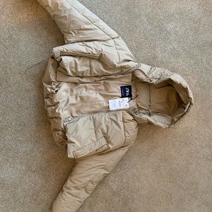 Zara women’s beige jacket- brand new!